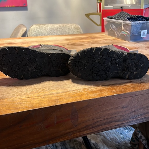 North face big girls boots - Picture 3 of 5